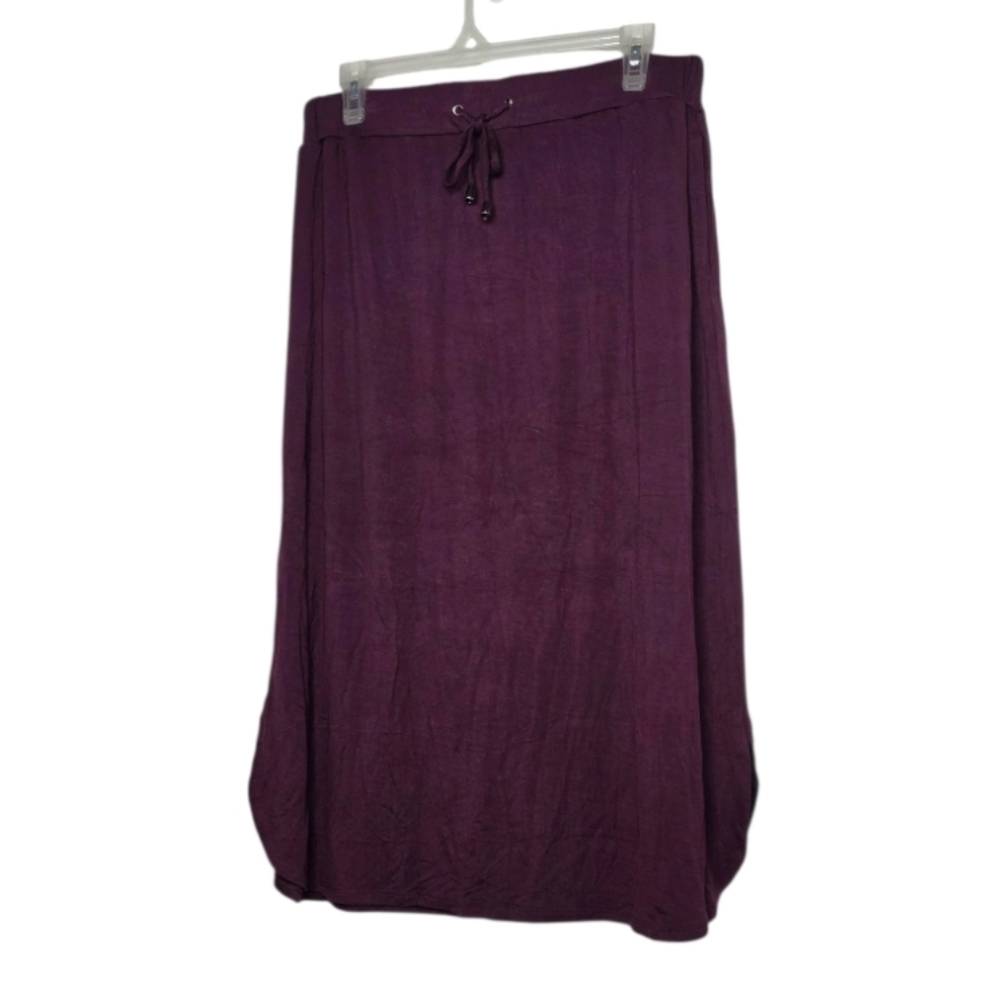 Burgundy Pull-On Skirt